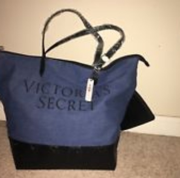 New Victoria's Secret 2018 Denim Tote Set - Picture 4 of 7